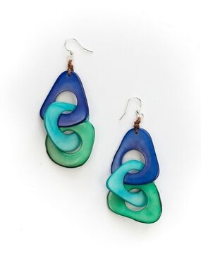 Vero Dangle Tagua Earrings